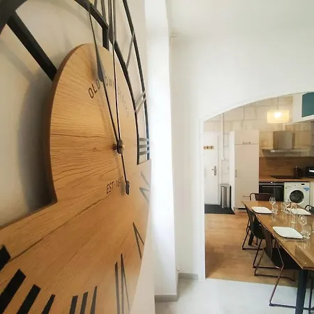 Studio L'ecrin Nimois Climatise Maison Carree Centre Apartment *