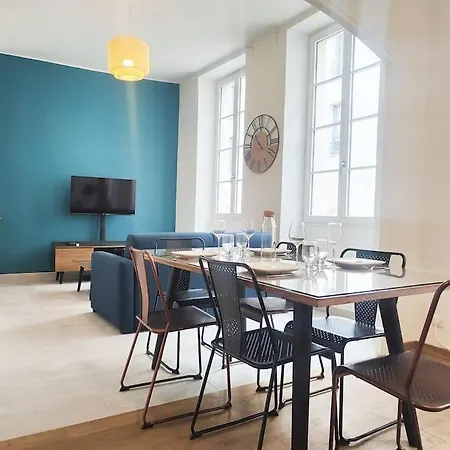 Studio L'ecrin Nimois Climatise Maison Carree Centre * Nimes